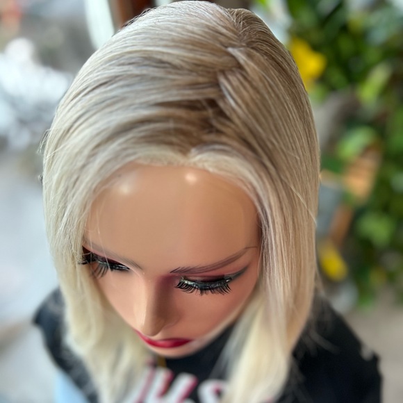 Belle Tress “Ground Theory” wig in color bombshell blond new - Picture 8 of 8